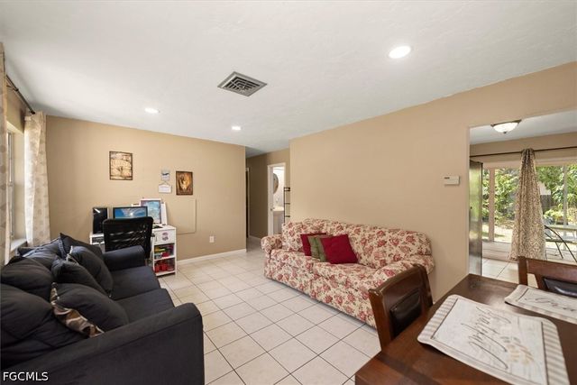 12337 Fourth ST, Fort Myers, FL 33905