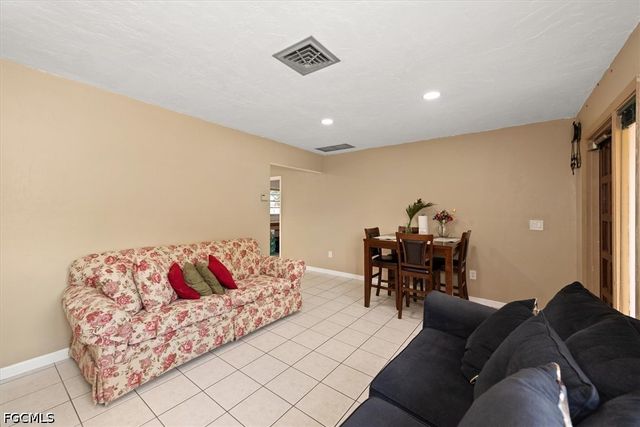 12337 Fourth ST, Fort Myers, FL 33905