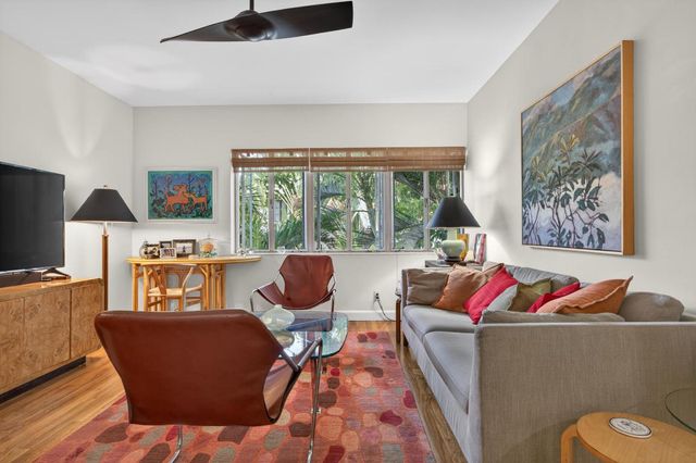 381 S Lake Drive 16, Palm Beach, FL 33480