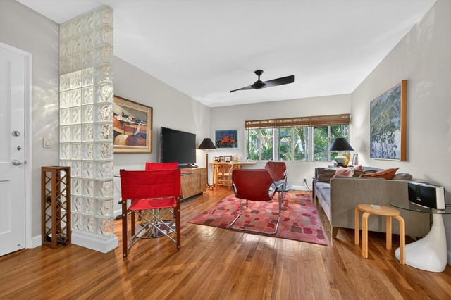 381 S Lake Drive 16, Palm Beach, FL 33480