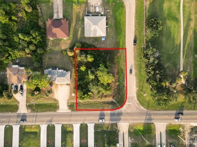 4912 LEONARD BLVD S, Lehigh Acres, FL 33973