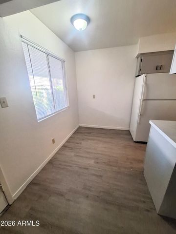36 W PASADENA Avenue Apt 2, Phoenix, AZ 85013