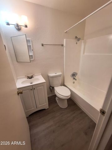 36 W PASADENA Avenue Apt 2, Phoenix, AZ 85013