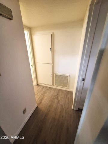 36 W PASADENA Avenue Apt 2, Phoenix, AZ 85013