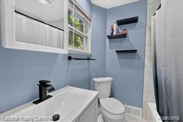 4714 Monterey Avenue, Clarkston, MI 48348