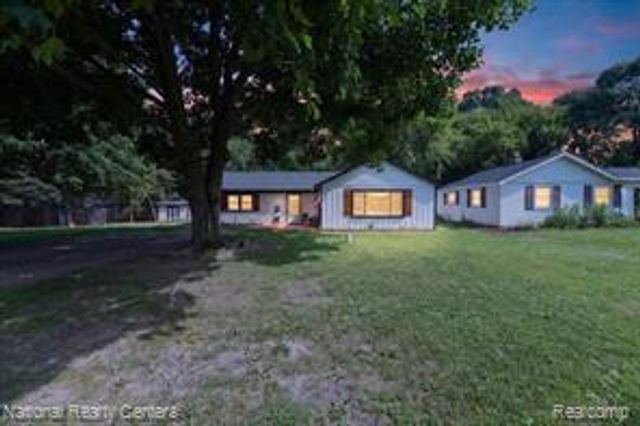 4714 Monterey Avenue, Clarkston, MI 48348