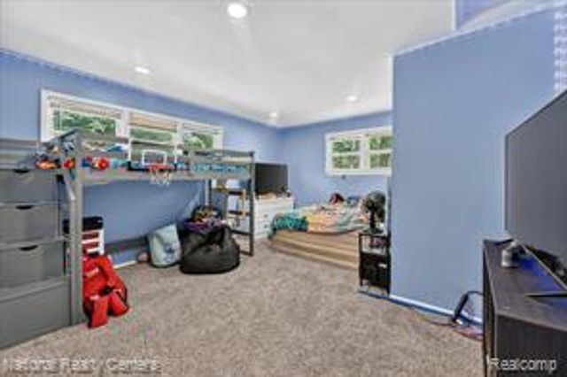 4714 Monterey Avenue, Clarkston, MI 48348