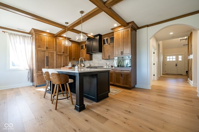 14565 Bedford Falls Drive, Carmel, IN 46032