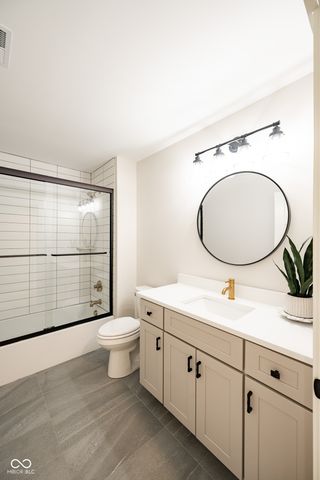 14565 Bedford Falls Drive, Carmel, IN 46032