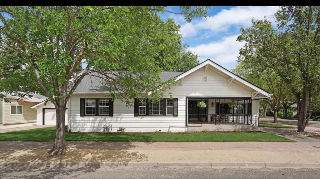 845 W Magnolia St, Stockton, CA 95203