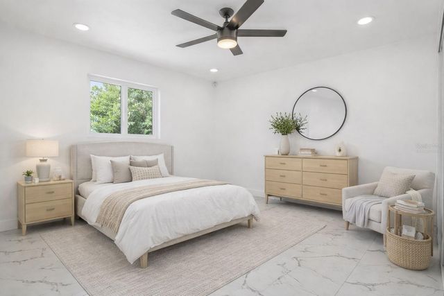 4095 LOCUST STREET NE, St Petersburg, FL 33703