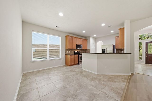 123 N Hawkhurst Circle, Magnolia, TX 77354