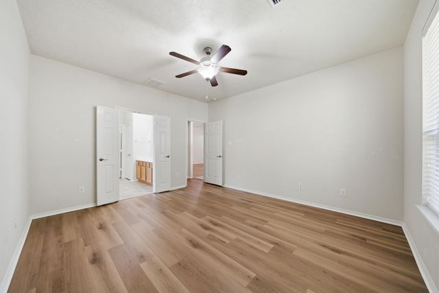 123 N Hawkhurst Circle, Magnolia, TX 77354