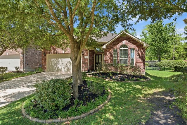 123 N Hawkhurst Circle, Magnolia, TX 77354