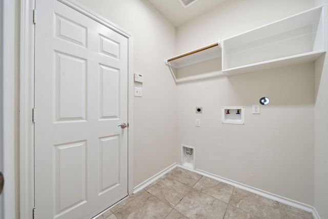 123 N Hawkhurst Circle, Magnolia, TX 77354