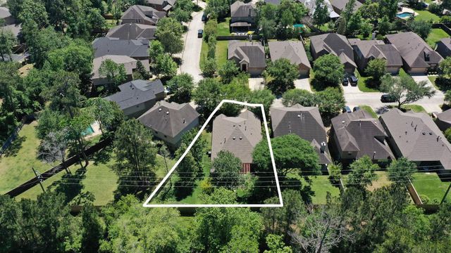 123 N Hawkhurst Circle, Magnolia, TX 77354