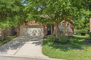 123 N Hawkhurst Circle, Magnolia, TX 77354