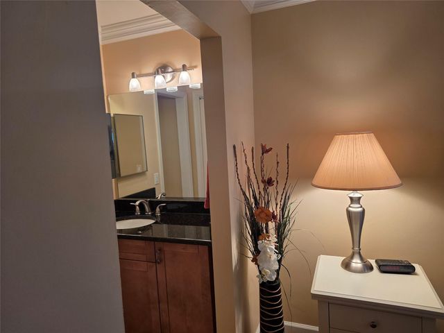 959 SE 2nd Avenue 223, Deerfield Beach, FL 33441