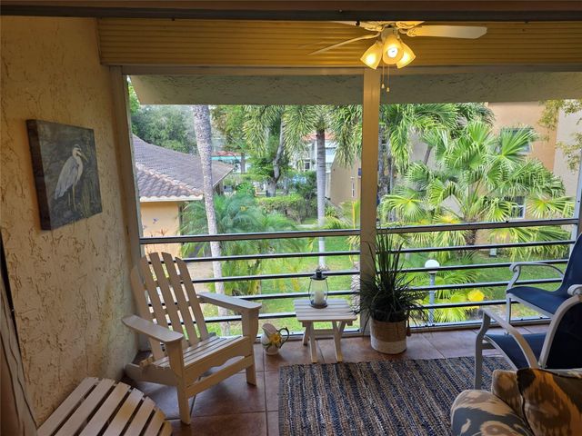 959 SE 2nd Avenue 223, Deerfield Beach, FL 33441