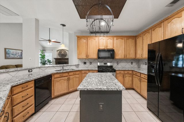 5013 Meyers Lane, Fort Worth, TX 76244
