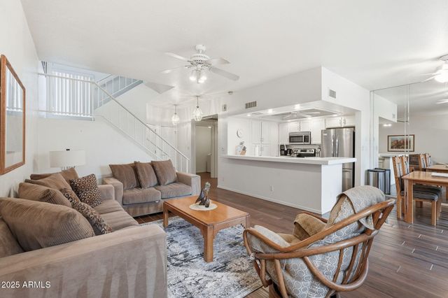 9705 E MOUNTAIN VIEW Road 1131, Scottsdale, AZ 85258