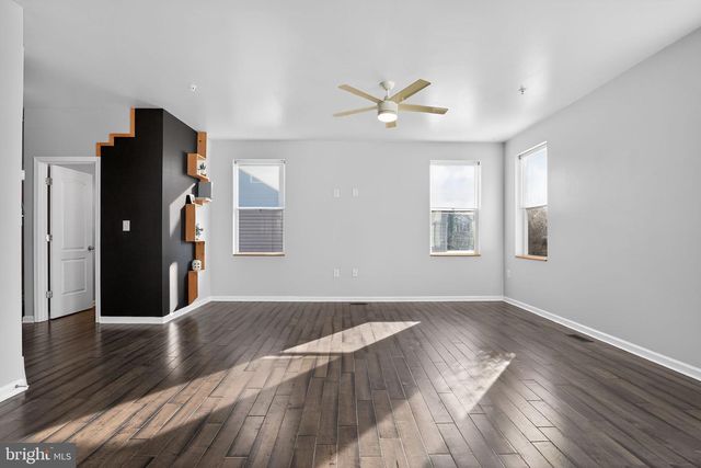 1805 SARA AVE, Severn, MD 21144