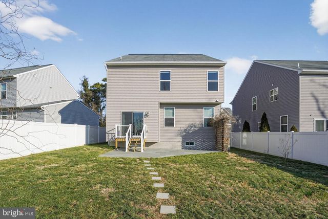 1805 SARA AVE, Severn, MD 21144