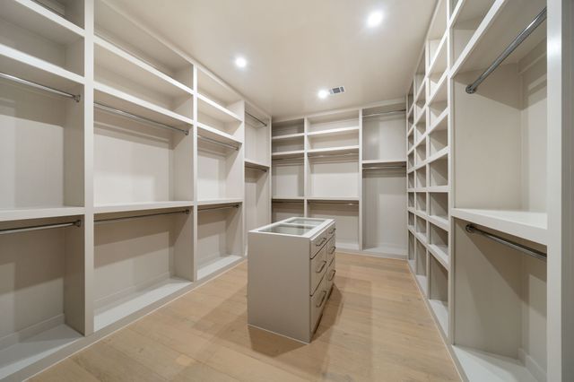 3227 Dothan Lane, Dallas, TX 75229