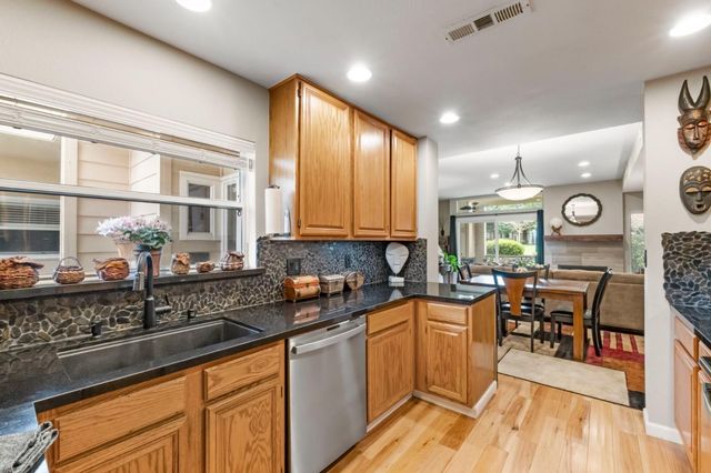 78 Amesport Landing, Half Moon Bay, CA 94019