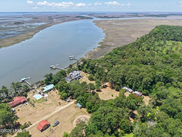 3358 Baldwin Lane, Green Pond, SC 29446