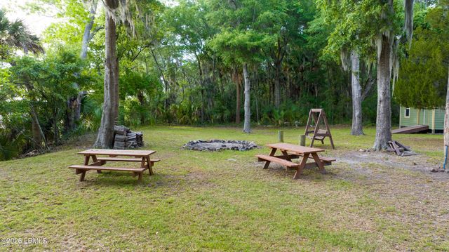 3358 Baldwin Lane, Green Pond, SC 29446