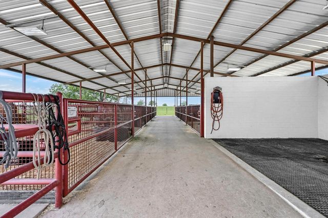 20910 US Highway 377, Whitesboro, TX 76273