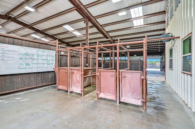 20910 US Highway 377, Whitesboro, TX 76273