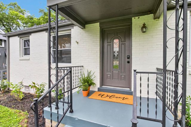 195 Graylynn Dr, Nashville, TN 37214