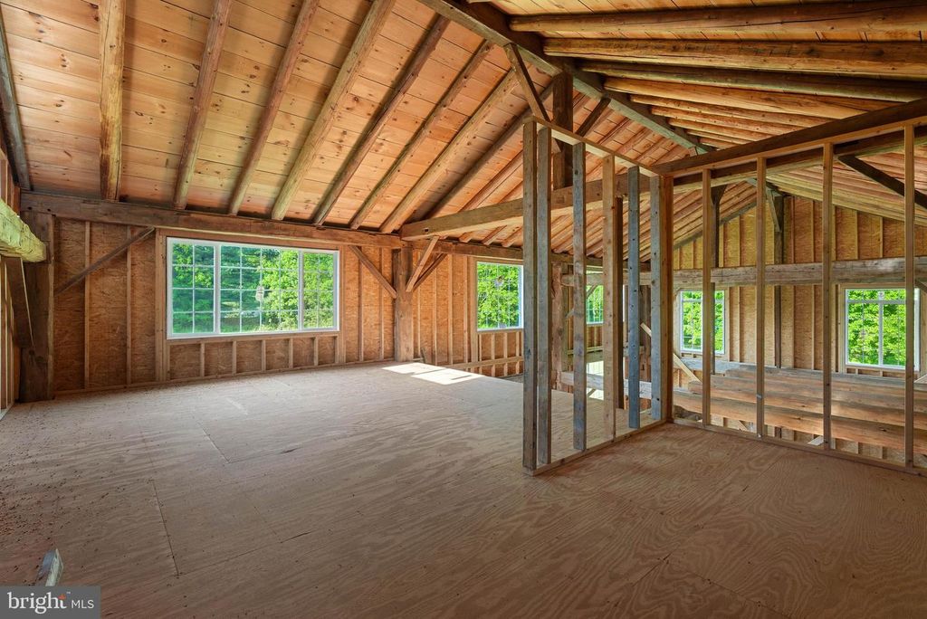Image 15 of property listing at 3615 JARRETTSVILLE PIKE, Monkton, MD 21111
