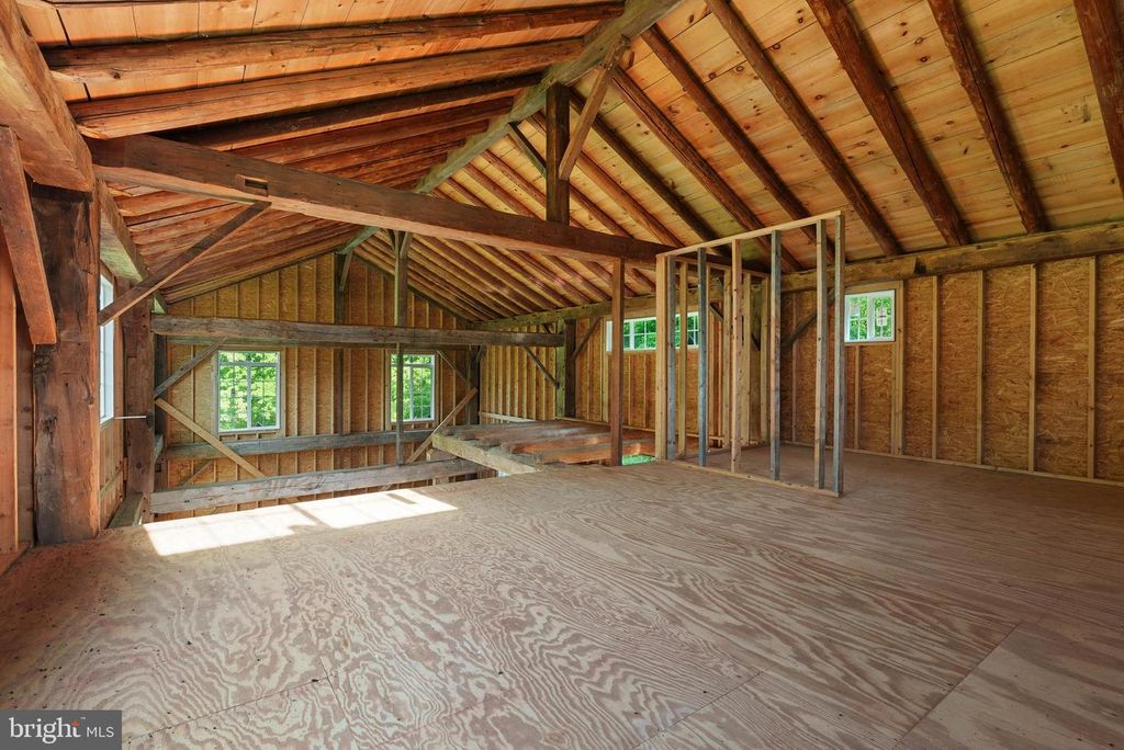 Image 19 of property listing at 3615 JARRETTSVILLE PIKE, Monkton, MD 21111
