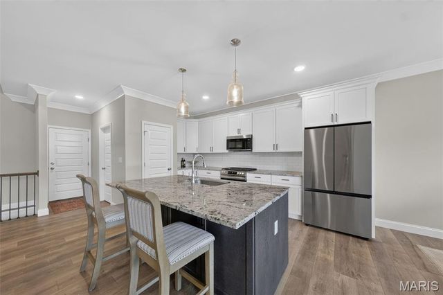 106 Stone Canyon Boulevard, Foristell, MO 63348