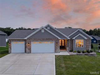 106 Stone Canyon Boulevard, Foristell, MO 63348