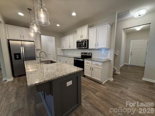 5918 River Meadow Court, Charlotte, NC 28213