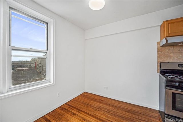 3425 150th Pl 4D, Flushing, NY 11354