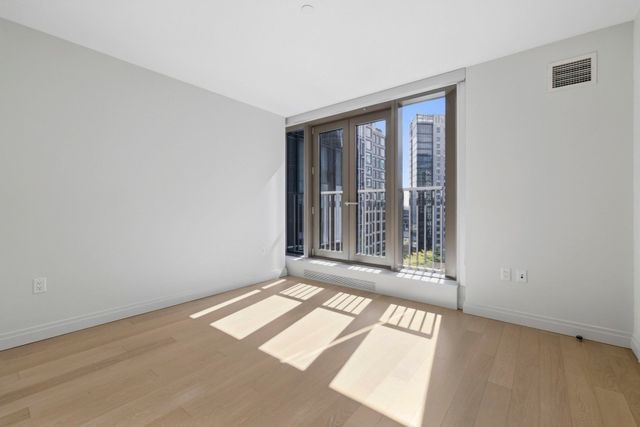 133 Seaport Blvd 1107, Boston, MA 02210