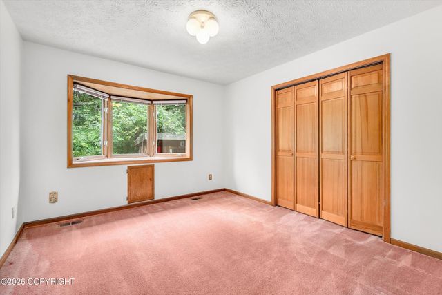 12201 Graiff Street, Anchorage, AK 99507
