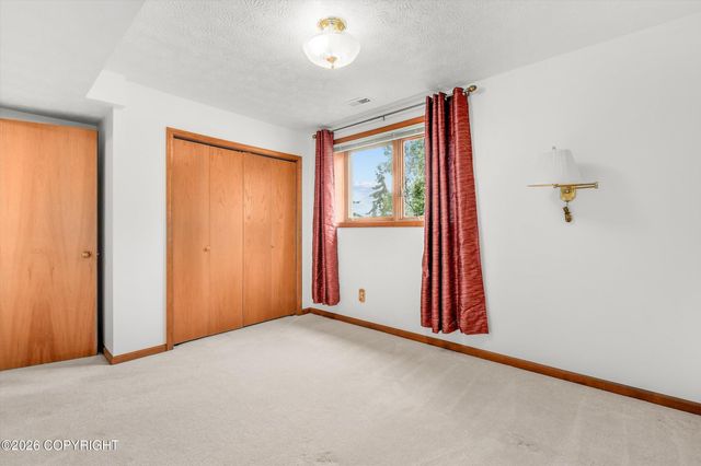 12201 Graiff Street, Anchorage, AK 99507