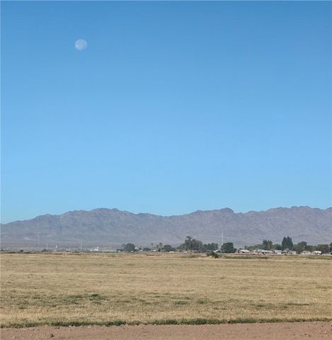 2017 E Maverick Drive, Mohave Valley, AZ 86440