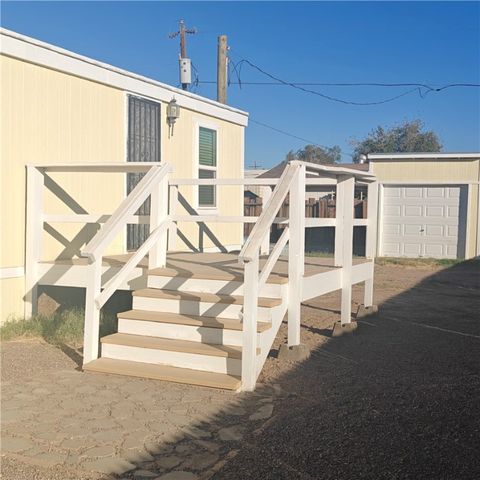 2017 E Maverick Drive, Mohave Valley, AZ 86440