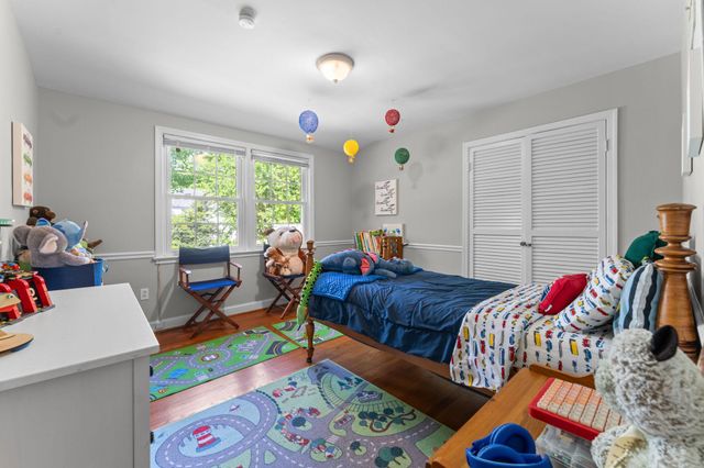 5121 BALTAN RD, Bethesda, MD 20816