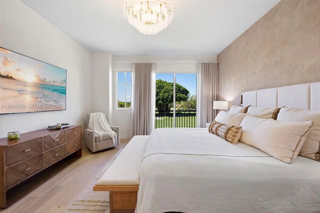 1228 Anastasia Avenue 304, Coral Gables, FL 33134