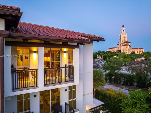 1228 Anastasia Avenue 304, Coral Gables, FL 33134