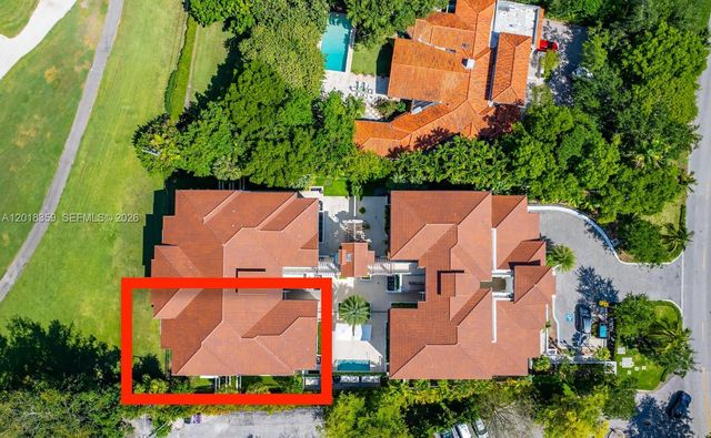 1228 Anastasia Avenue 304, Coral Gables, FL 33134