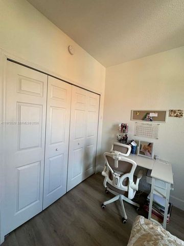 6104 NW 114th Pl 213, Doral, FL 33178